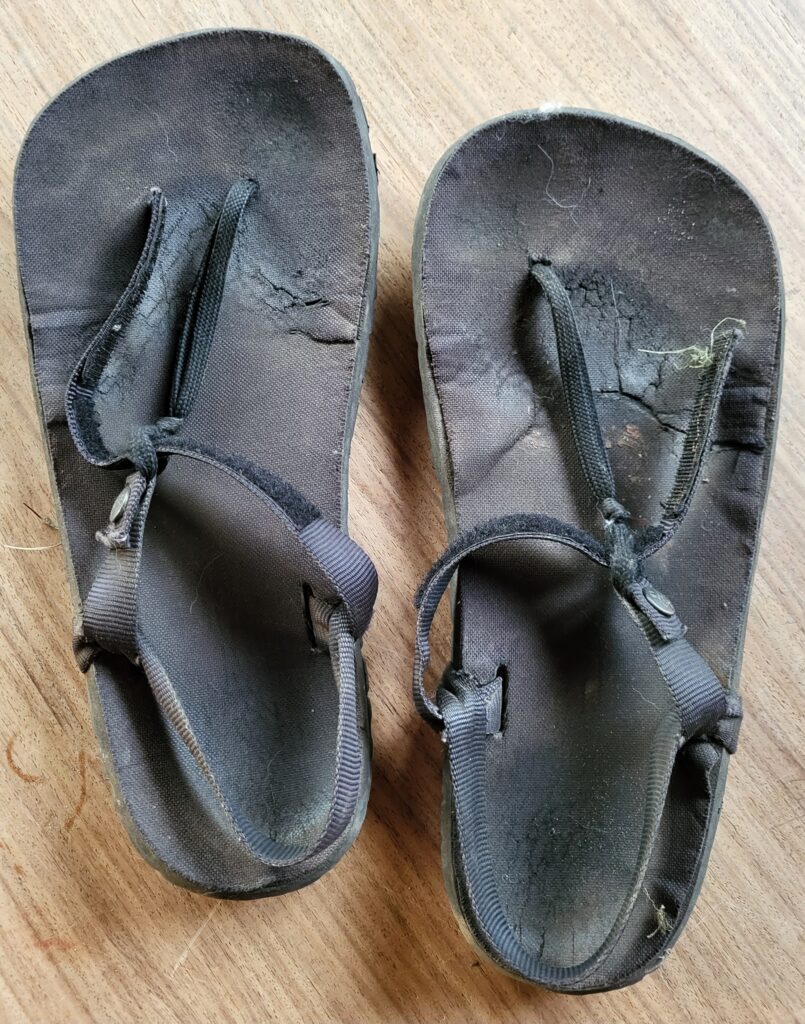enix-sandalen